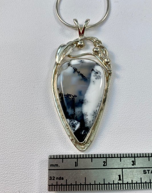 Dentritic Opal Pear/Single Top w/Leaf