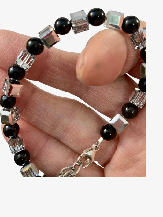 Bracelet Silver Shade Swarovski and Onyx