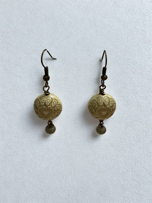 Earrings - Cream and Gold Hearts