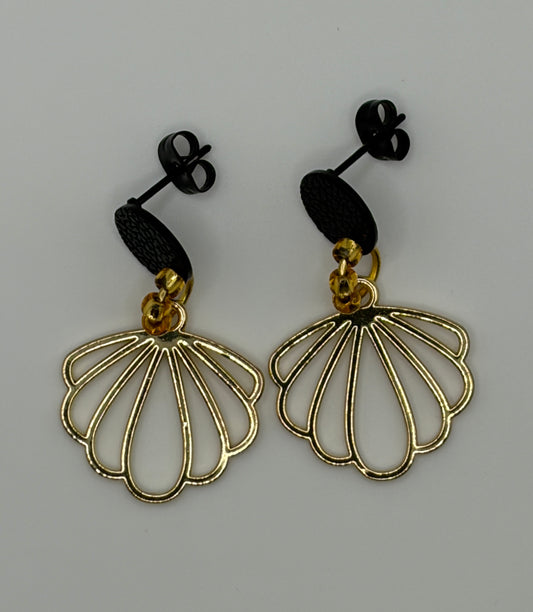 Earrings - Gold Petals With Black