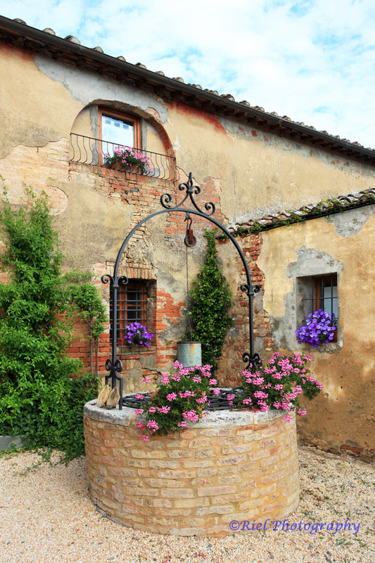Tuscany Well 20X30 Canvas